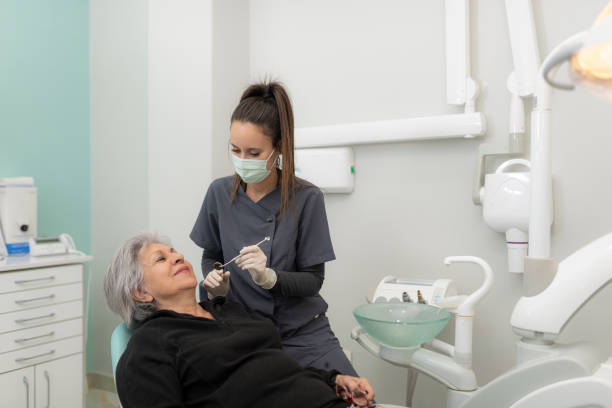 Best Cracked Tooth Emergency Dentist  in Moxee, WA